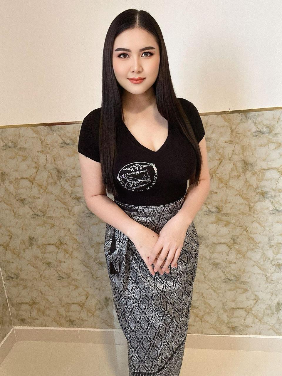 VIP Elysium spa team member 8